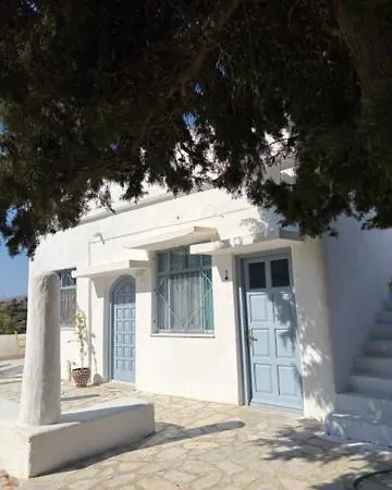 White Cat * Vromolithos